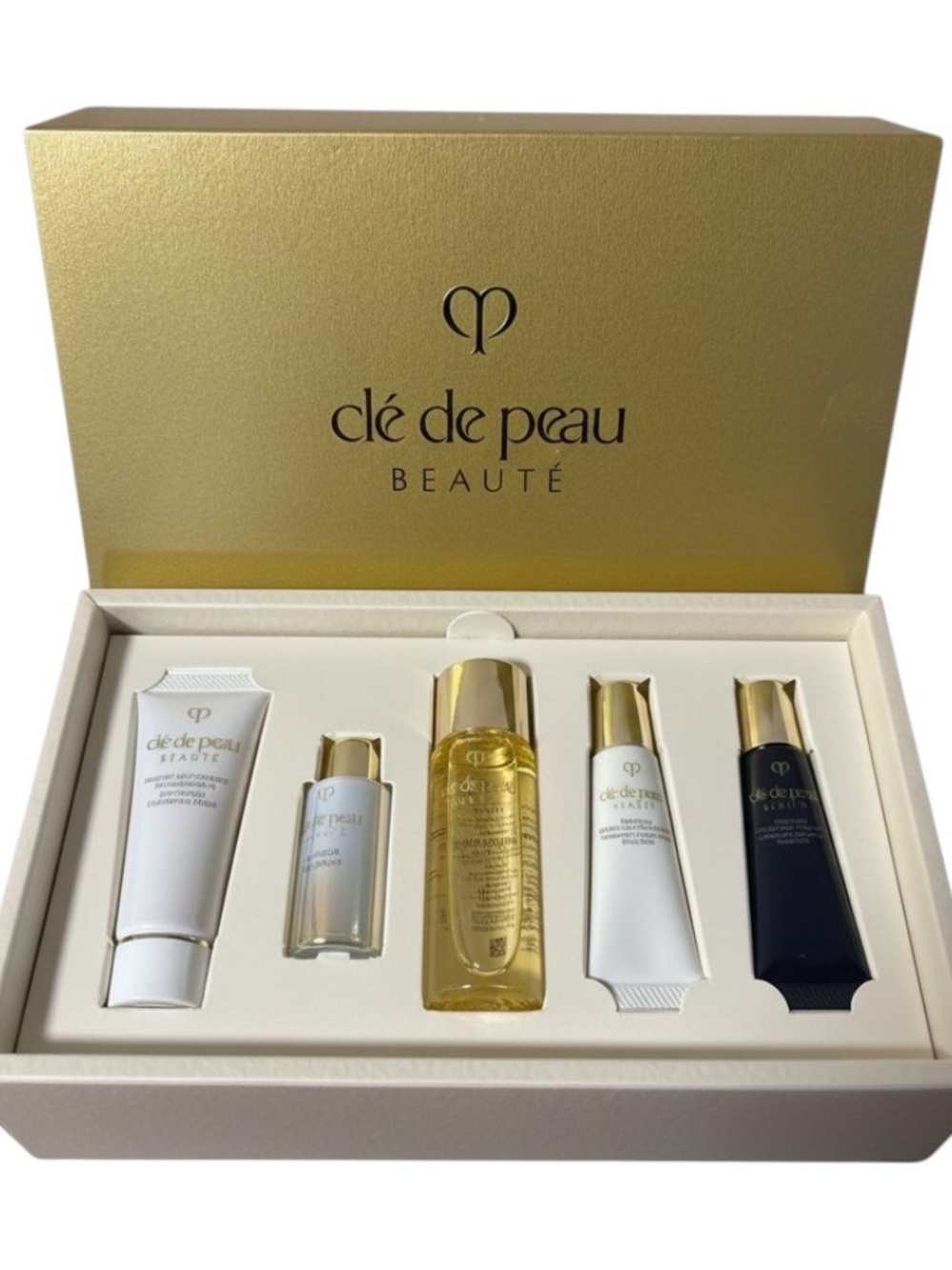Cle de Peau mini key radiance care set serum day night cream lotion foam - Picture 3 of 15